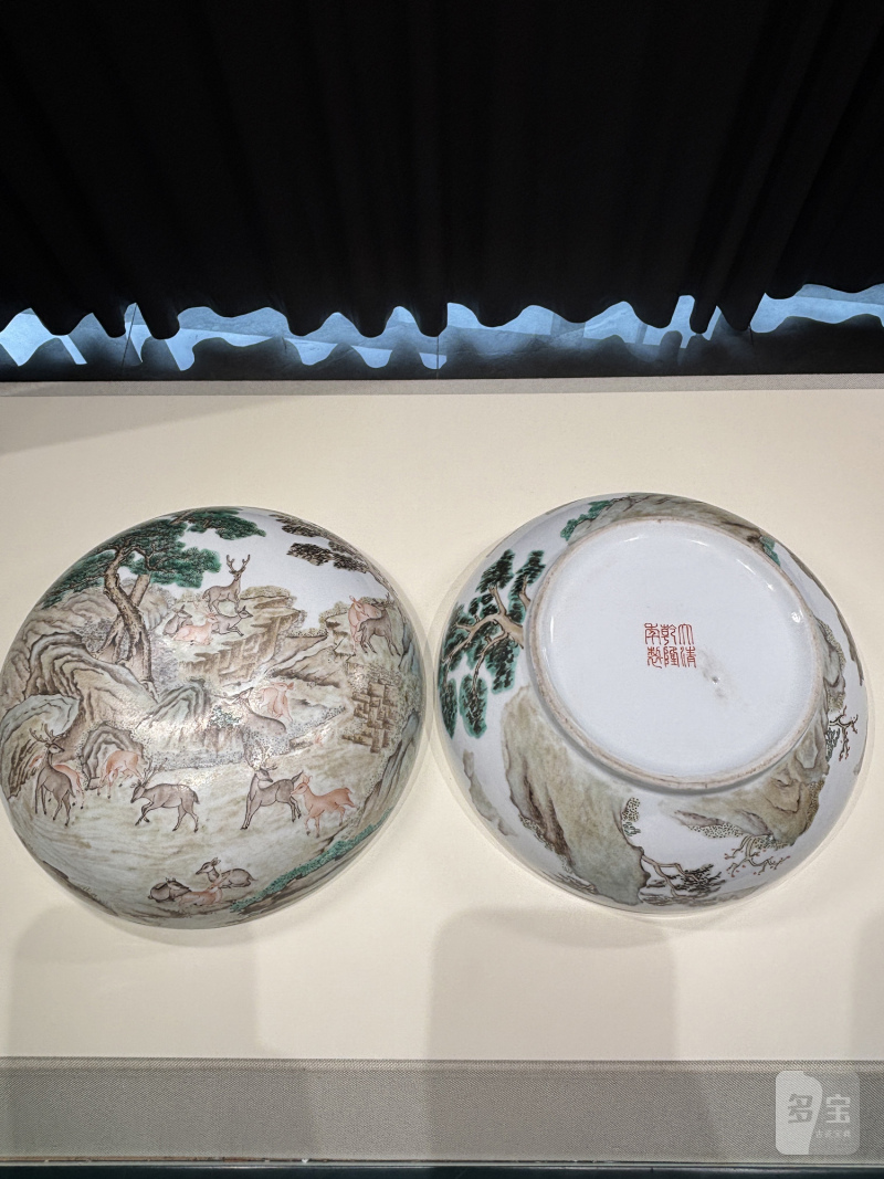 民国 粉彩百鹿图大捧盒 - 图3